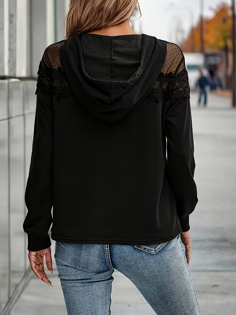 Haut femme à capuche avec dentelle et maille transparente