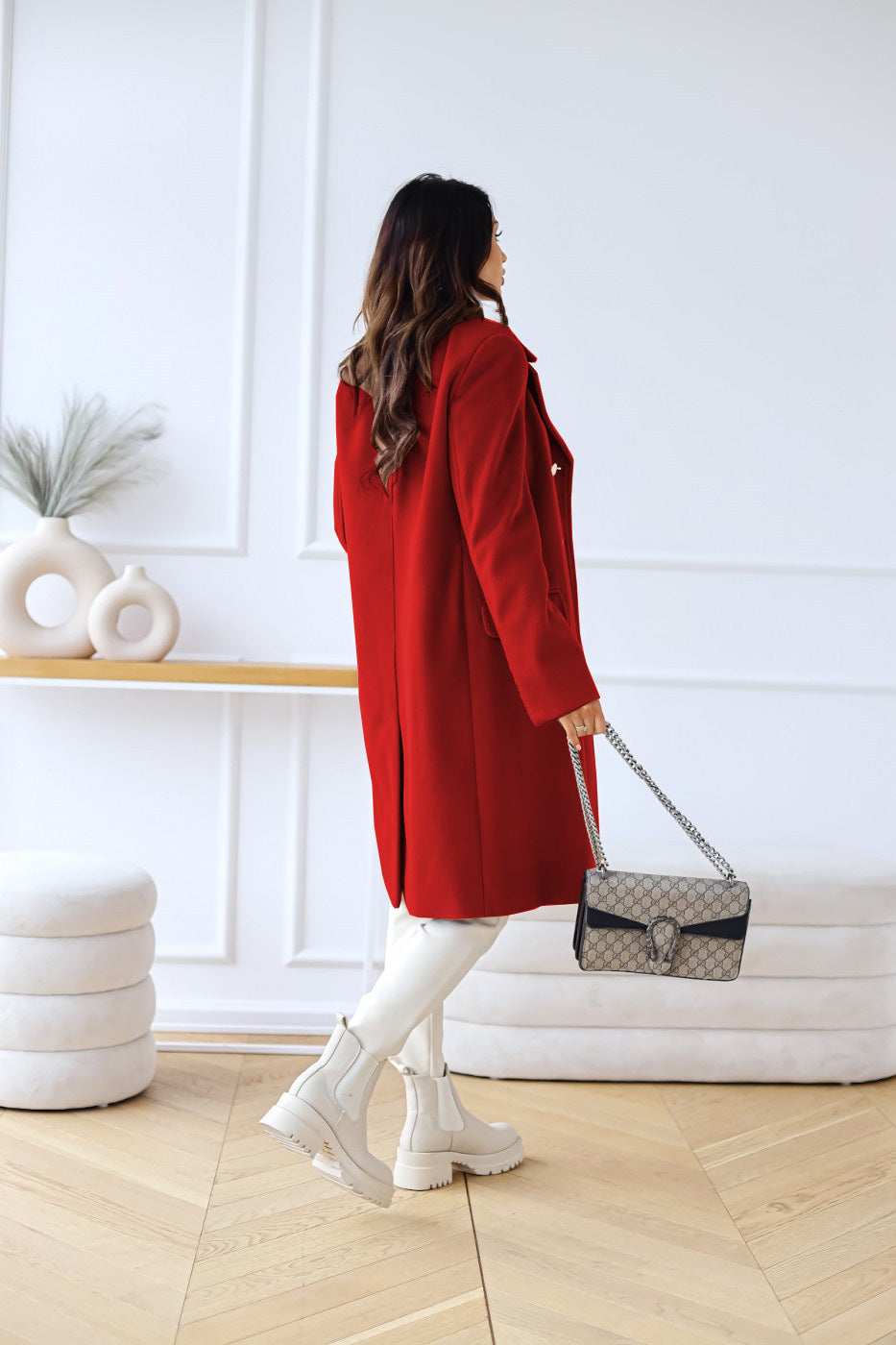 Manteau femme long à boutons coupe élégante en maille mélangée usage urbain