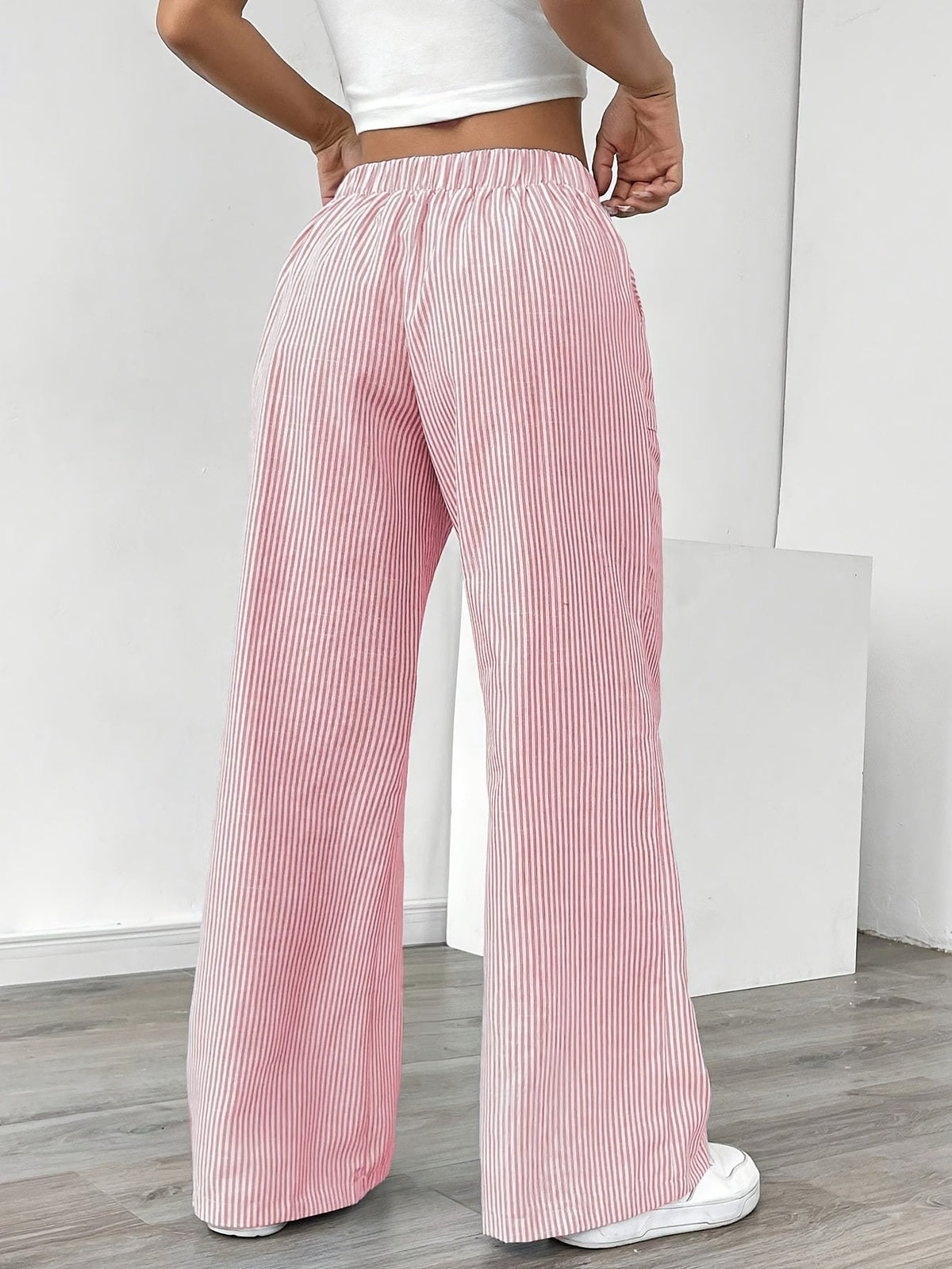CLAIRE LYON | PANTALONS AMPLE RAYÉS POUR FEMMES