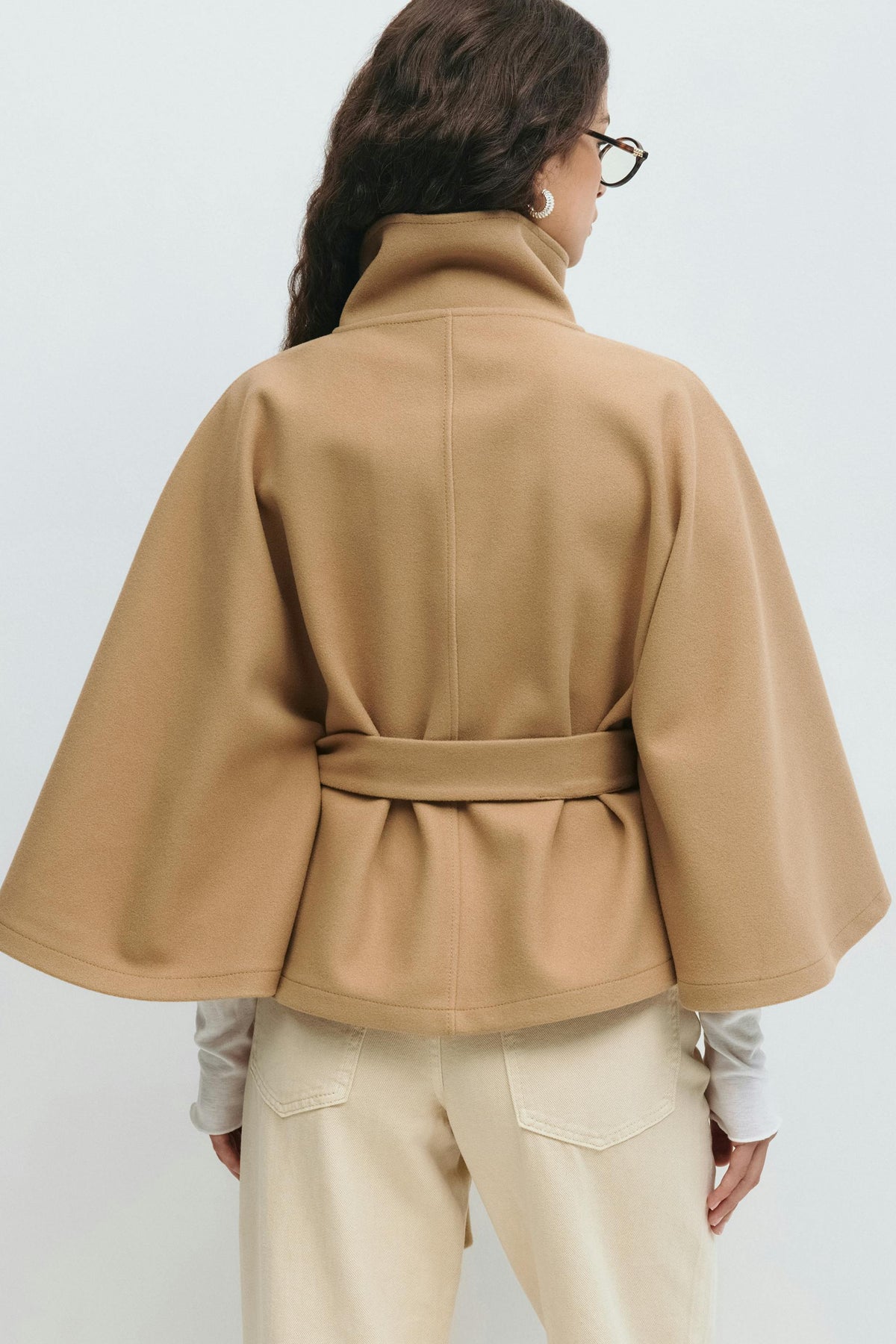 CLAIRE LYON | MANTEAU CAPE À CEINTURE POUR FEMMES