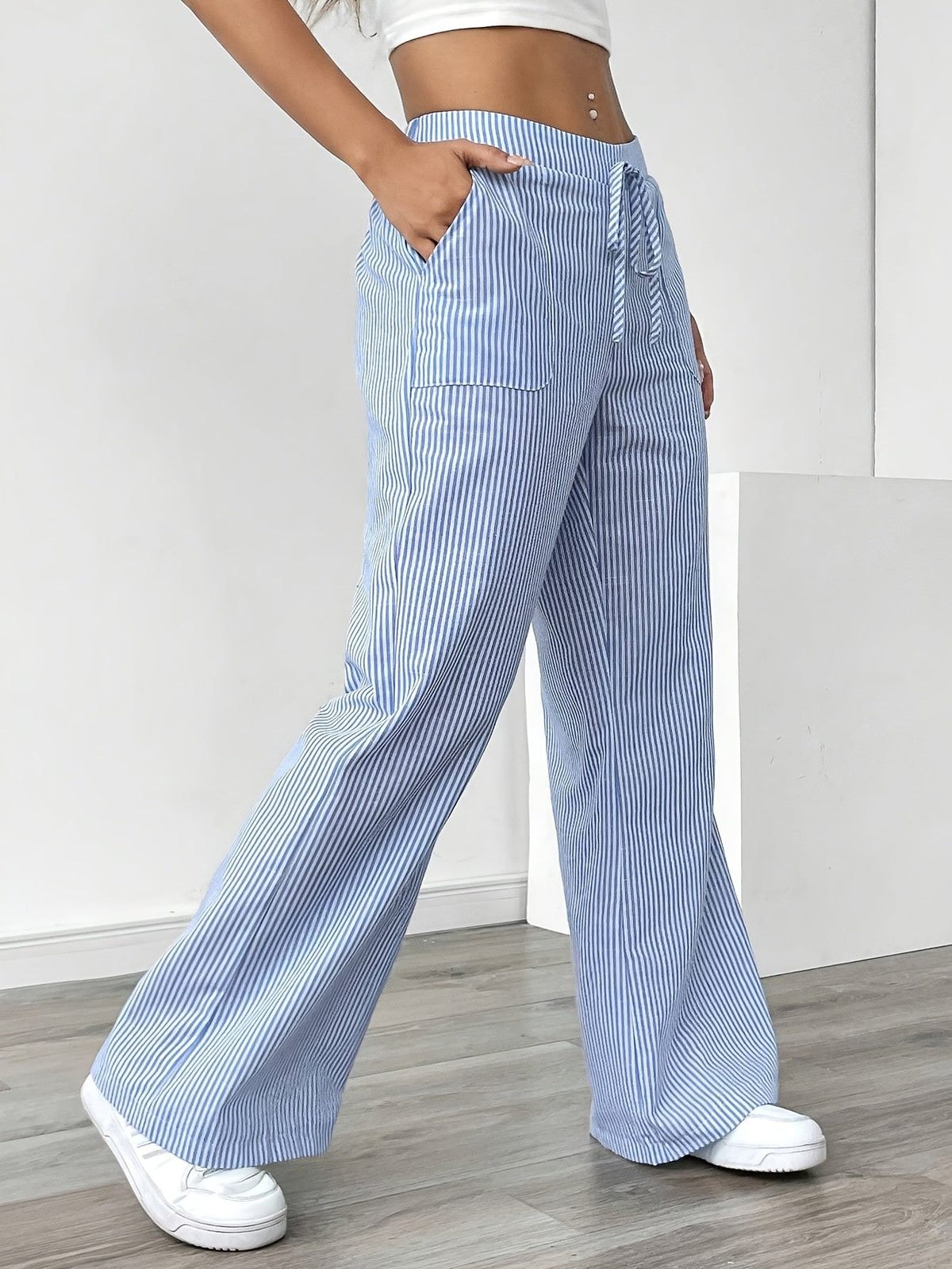 CLAIRE LYON | PANTALONS AMPLE RAYÉS POUR FEMMES