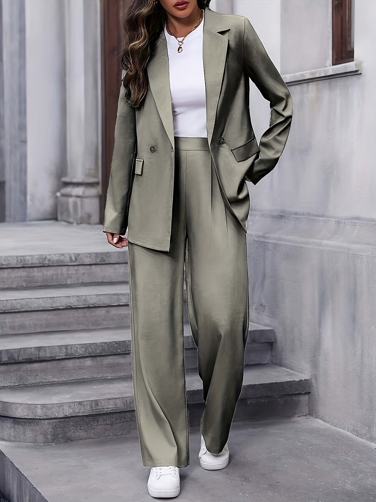 CLAIRE LYON | ENSEMBLE DE COSTUME ÉLÉGANT POUR FEMMES