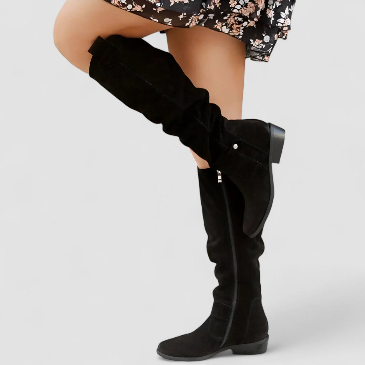 CLAIRE LYON | BOTTES DE SOUTIEN POUR FEMMES