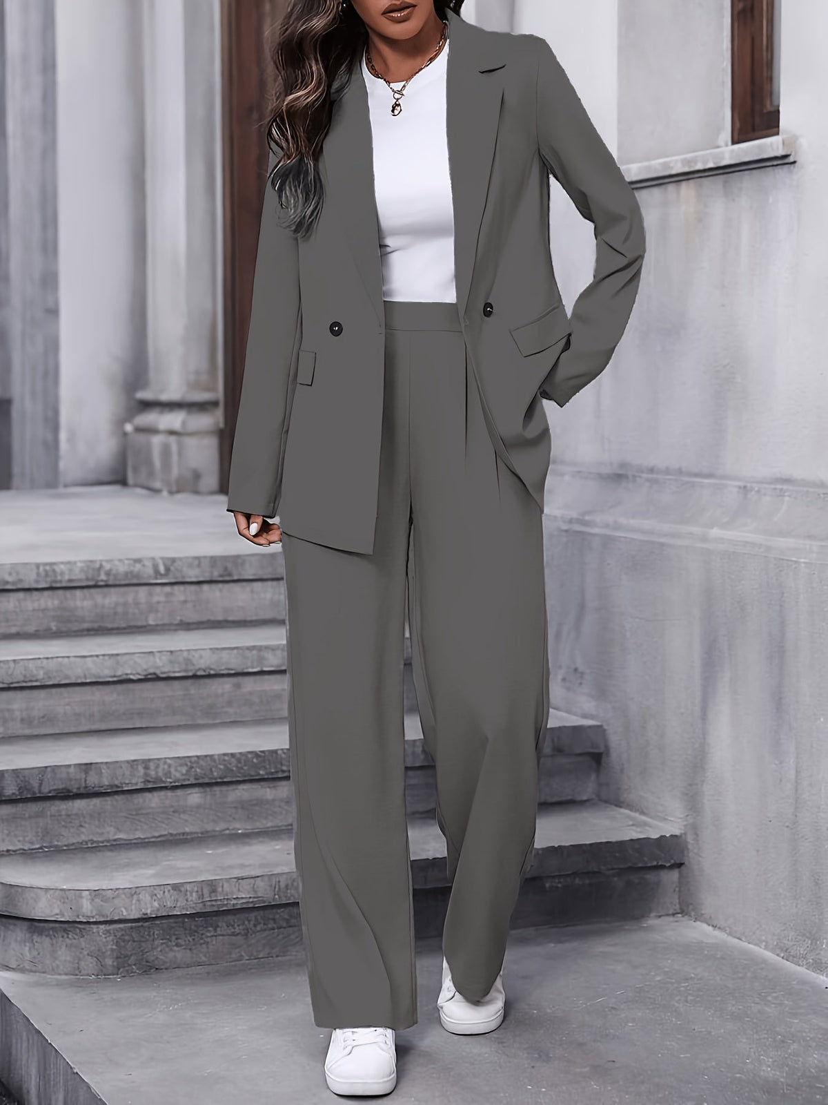 CLAIRE LYON | ENSEMBLE DE COSTUME ÉLÉGANT POUR FEMMES
