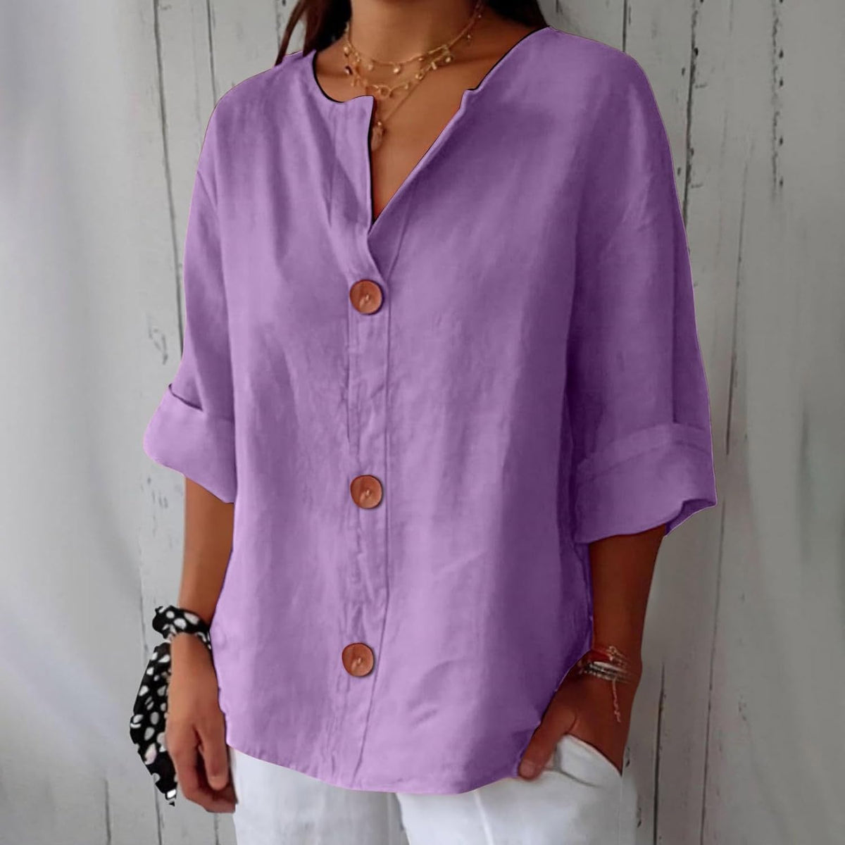 CLAIRE LYON | CHEMISE À COL EN V POUR FEMMES