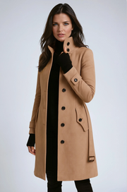 Manteau long femme élégant avec col montant – style moderne et chic