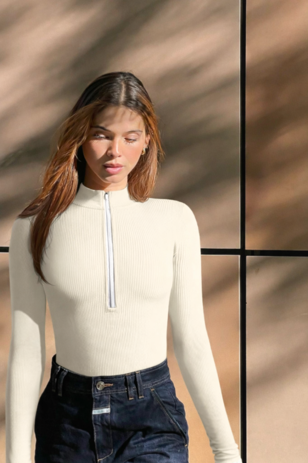 Body Ajusté Col V Zippé  Élégance Moderne