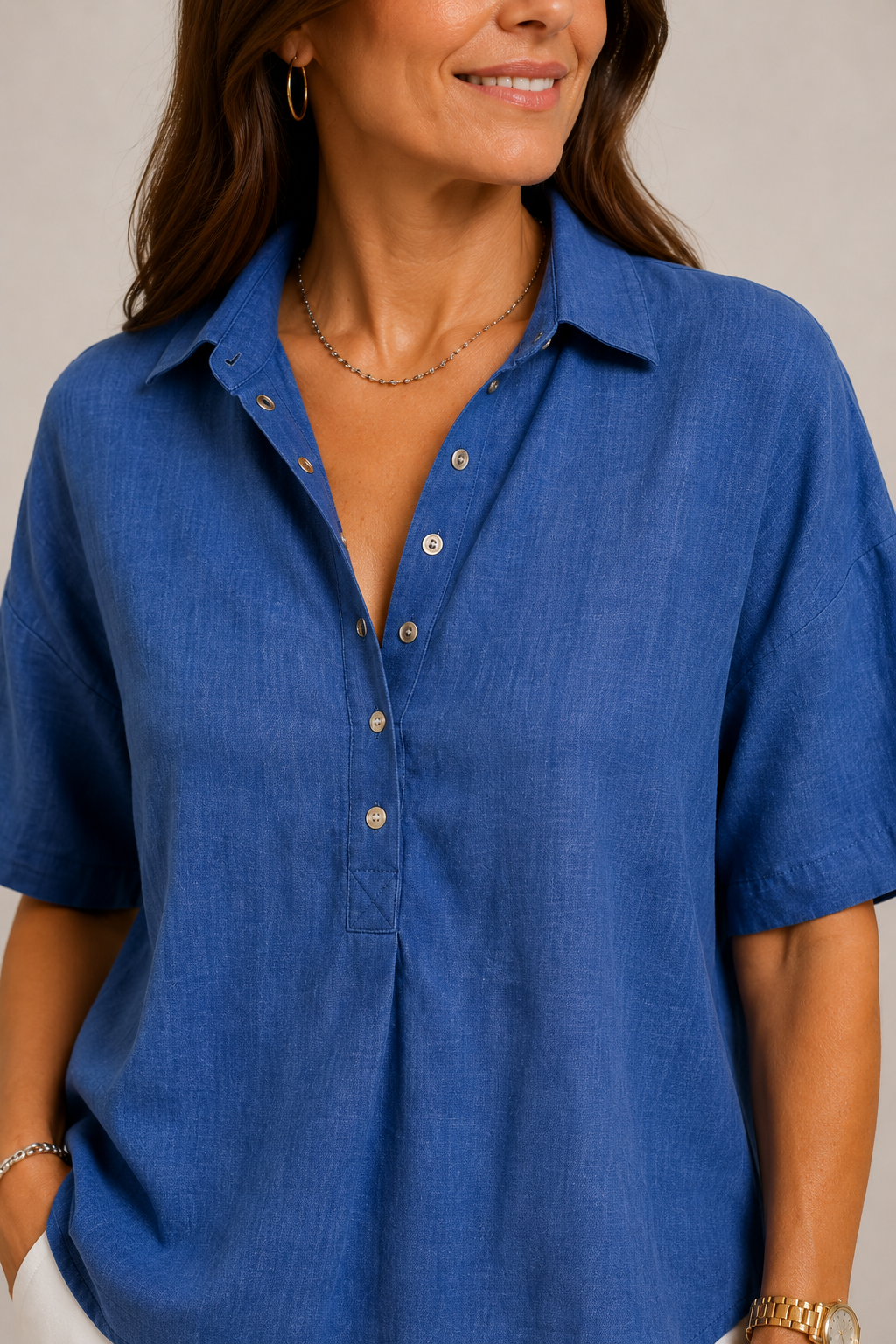 CLAIRE LYON | CHIC BLOUSE COL V POUR FEMMES