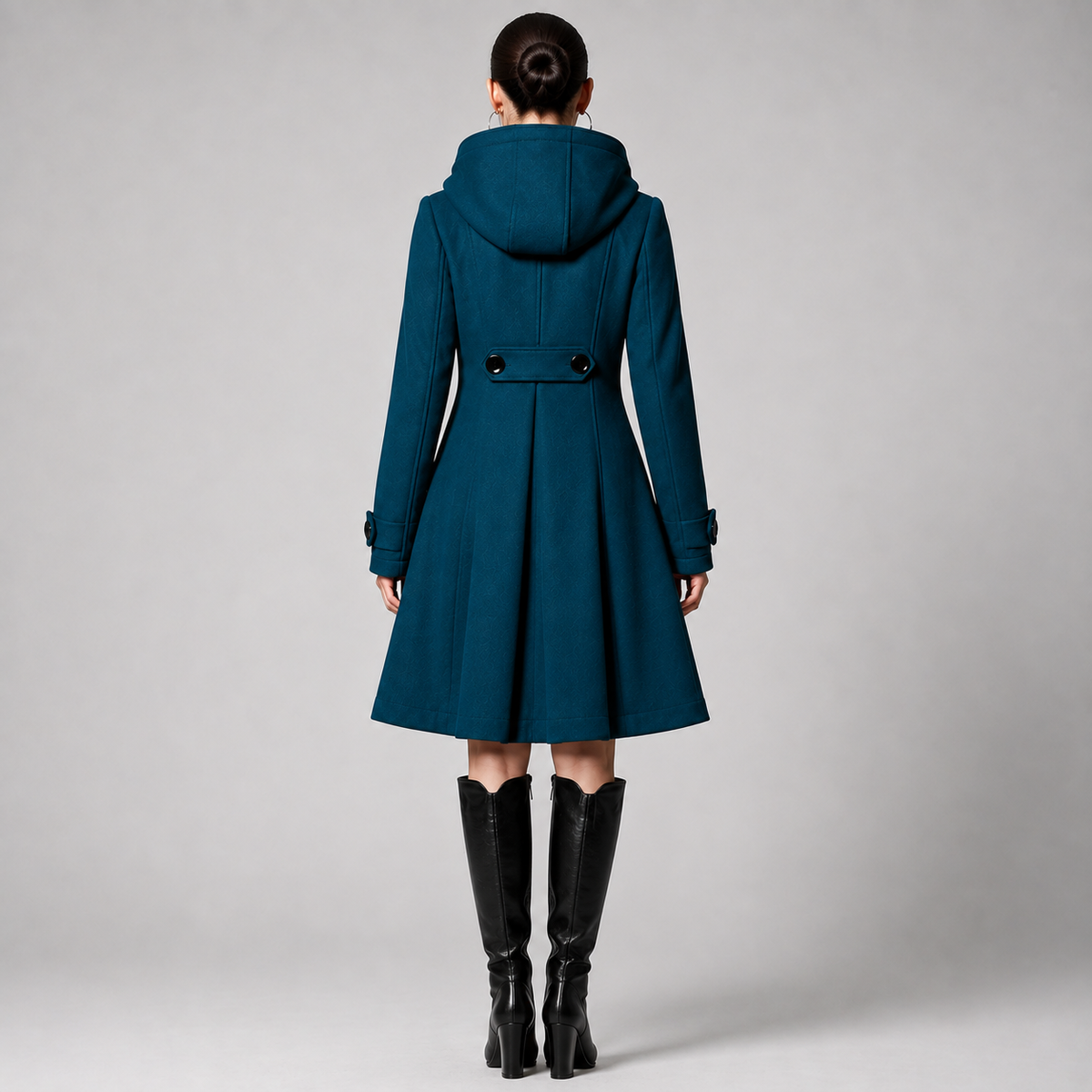 CLAIRE LYON | MANTEAU STRUCTURÉ À CAPUCHE POUR FEMMES