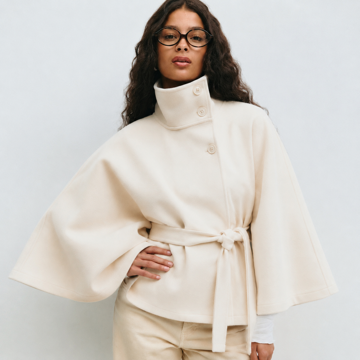 CLAIRE LYON | MANTEAU CAPE À CEINTURE POUR FEMMES