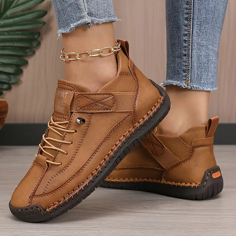 CLAIRE LYON | CHAUSSURES DE MARCHE CLASSIQUES POUR FEMME