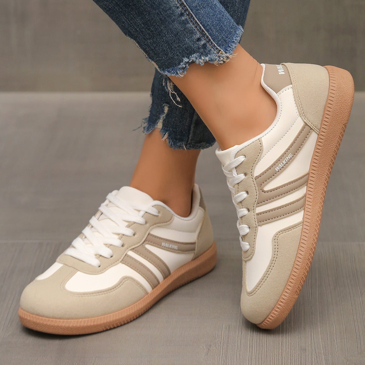 CLAIRE LYON | CHAUSSURES DE MARCHE REMBOURRÉES POUR FEMMES