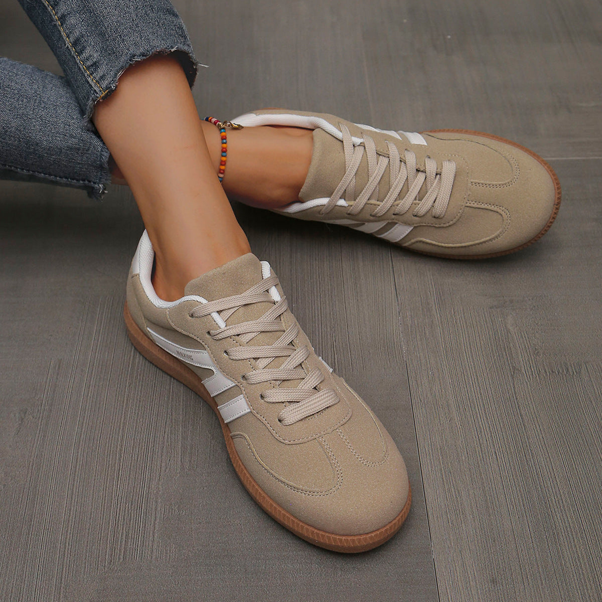 CLAIRE LYON | CHAUSSURES DE MARCHE REMBOURRÉES POUR FEMMES