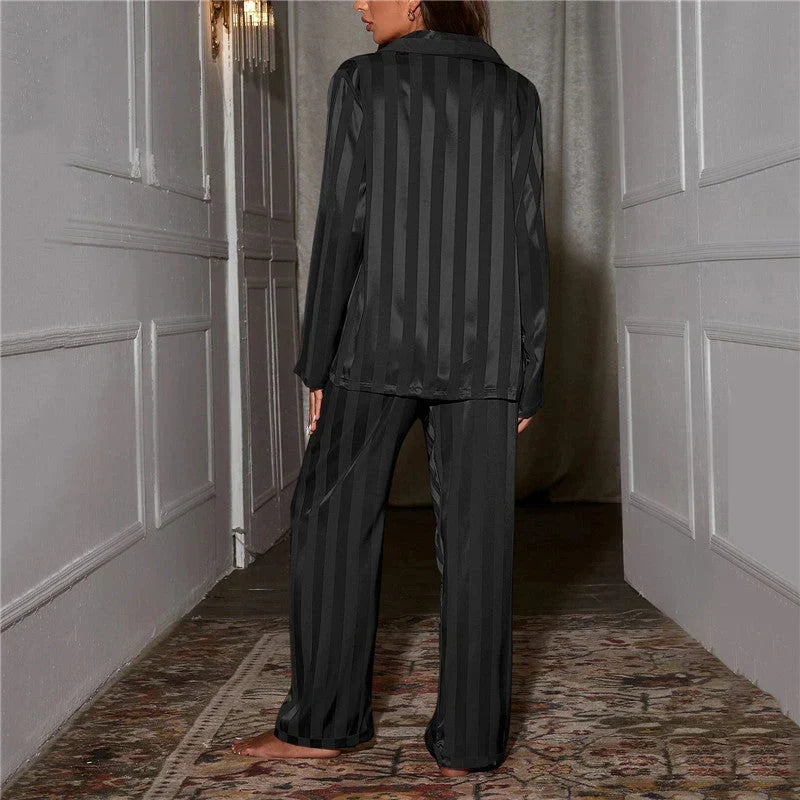 CLAIRE LYON | ENSEMBLE DE PYJAMA CLASSIQUE POUR FEMMES