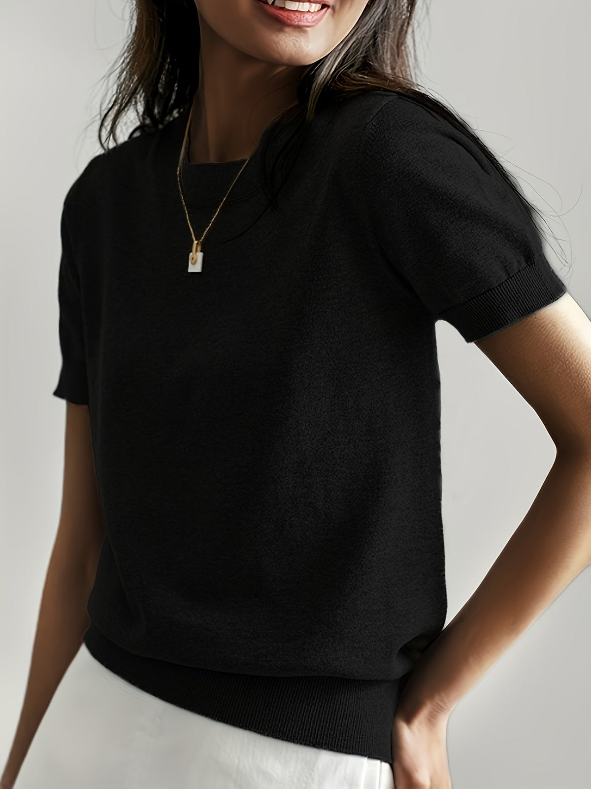 CLAIRE LYON | PULL D’HIVER À MANCHES COURTES POUR FEMMES