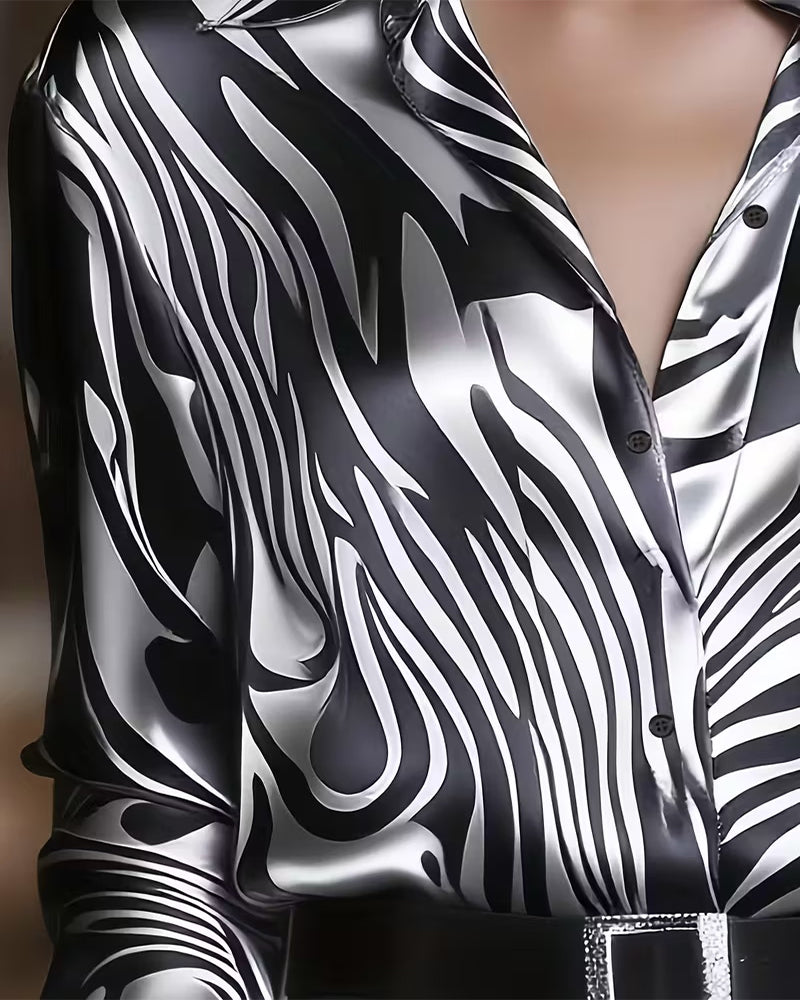 Chemise femme imprimée col V | Élégante & confortable