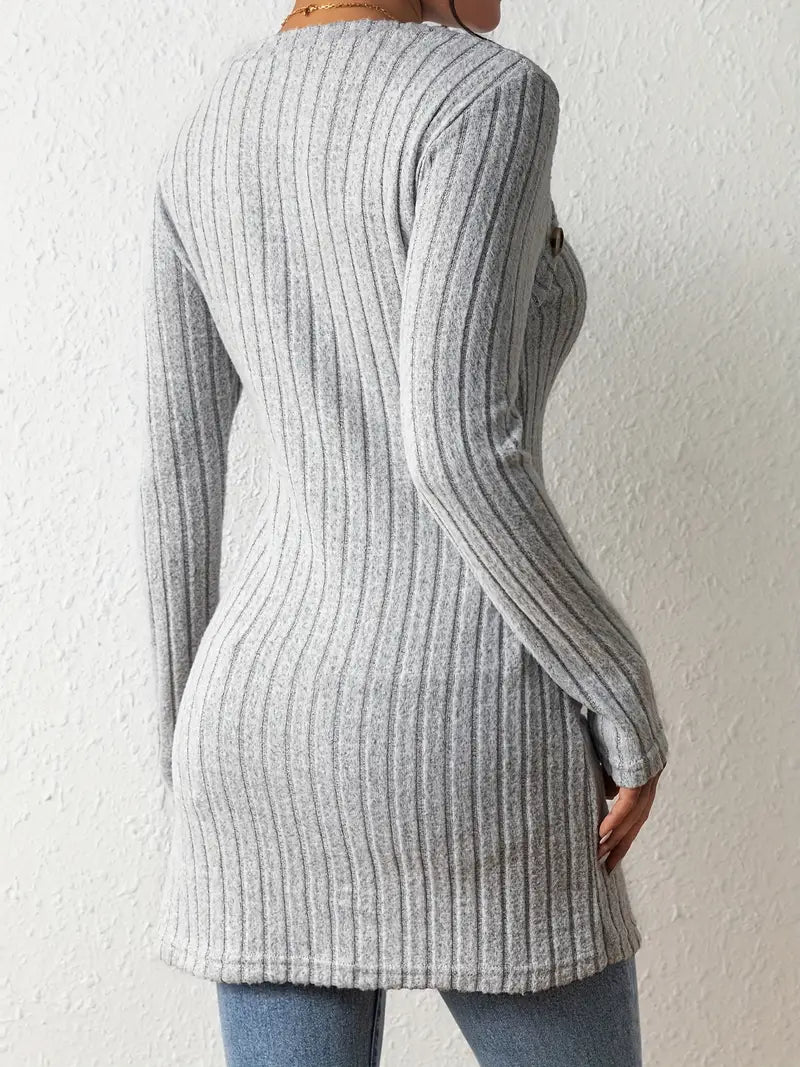 Julia - Haut Asymétrique à Côtes à la Mode