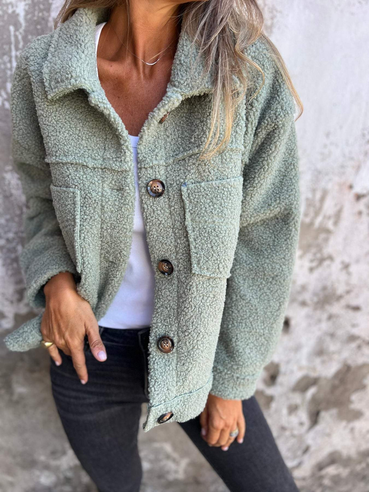 Ami | Manteau Automnal Élégant
