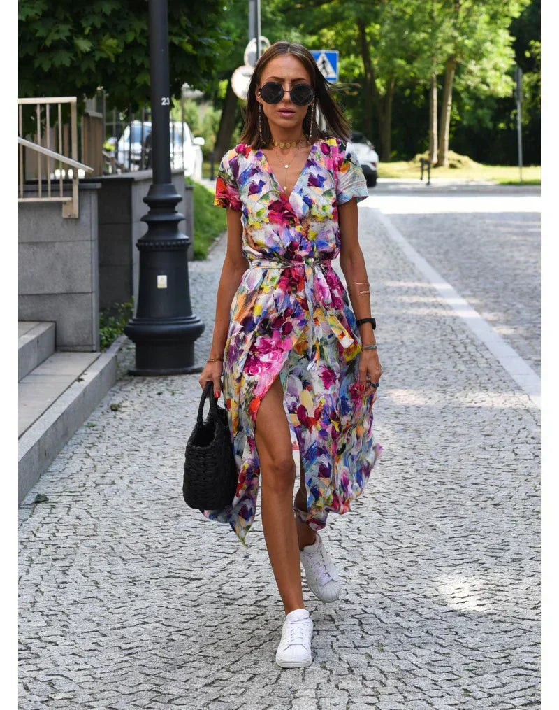 CLAIRE LYON | ROBE ÉLÉGANTE À COL EN V POUR FEMME