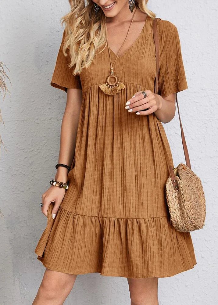 CLAIRE LYON | ROBE FLATTEUSE POUR FEMMES