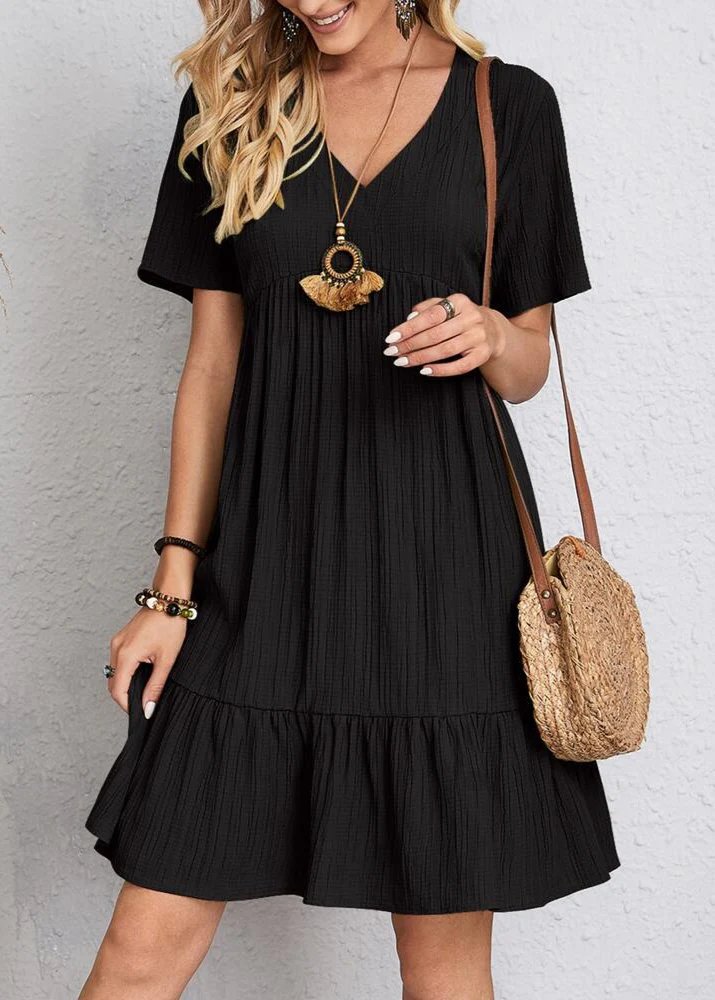 CLAIRE LYON | ROBE FLATTEUSE POUR FEMMES