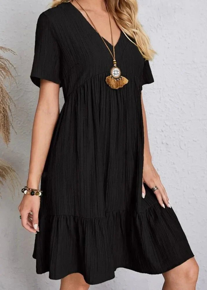 CLAIRE LYON | ROBE FLATTEUSE POUR FEMMES