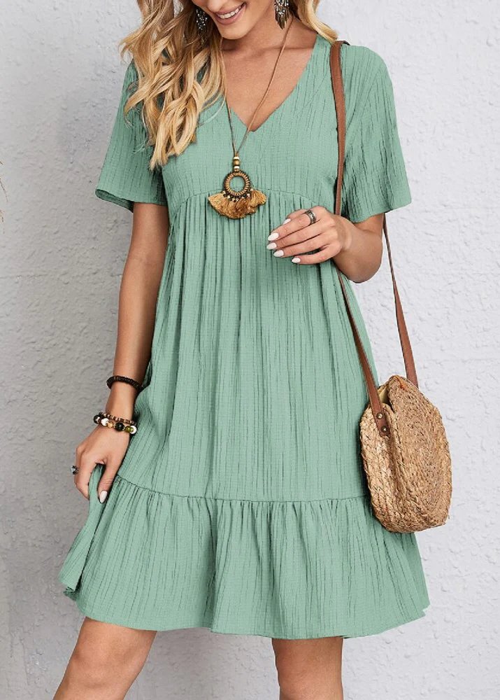 CLAIRE LYON | ROBE FLATTEUSE POUR FEMMES