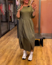 Robe femme manches 3/4 à col rond – Élégance amincissante et confort automnal