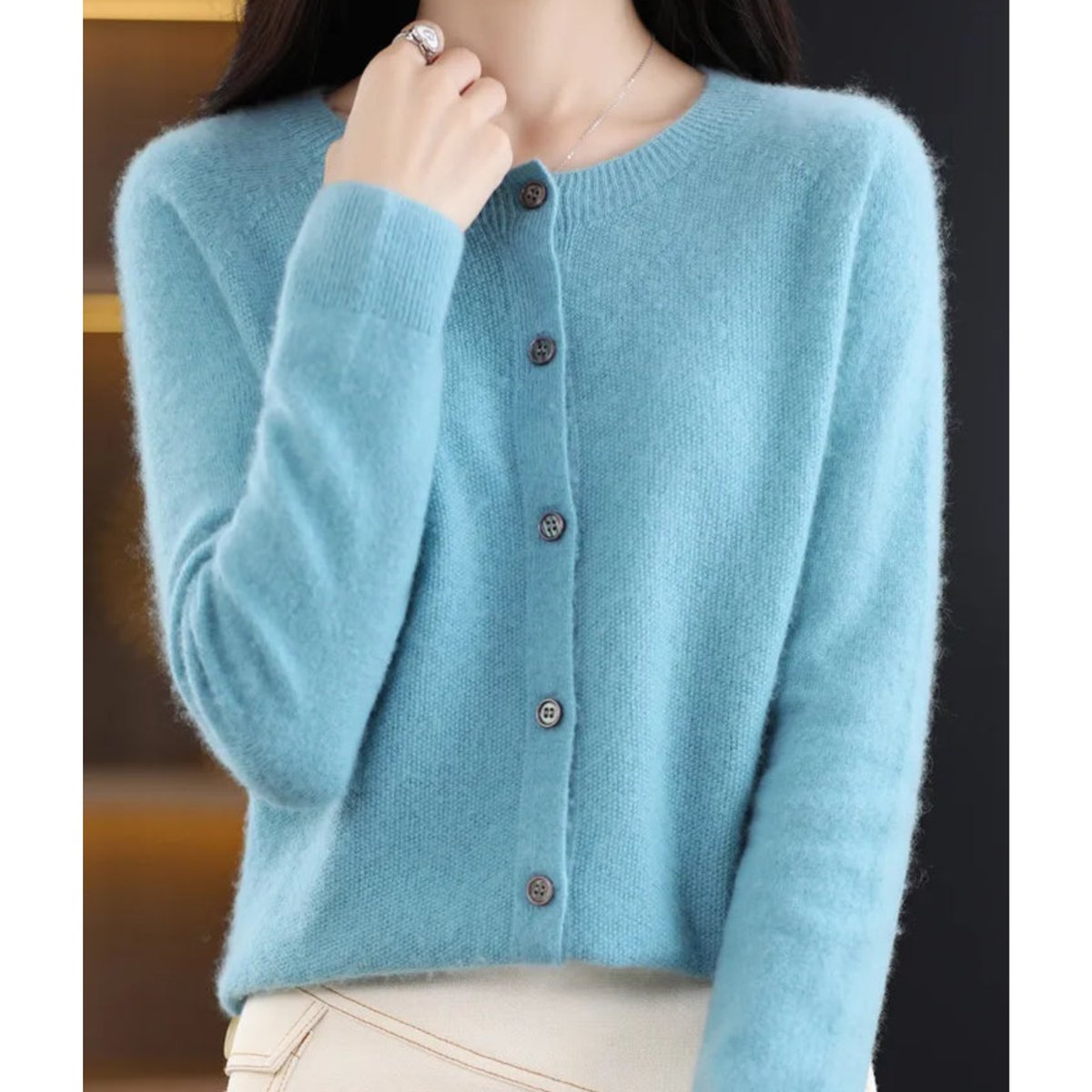 Karine - Cardigan Élégant Boutonné Col Rond