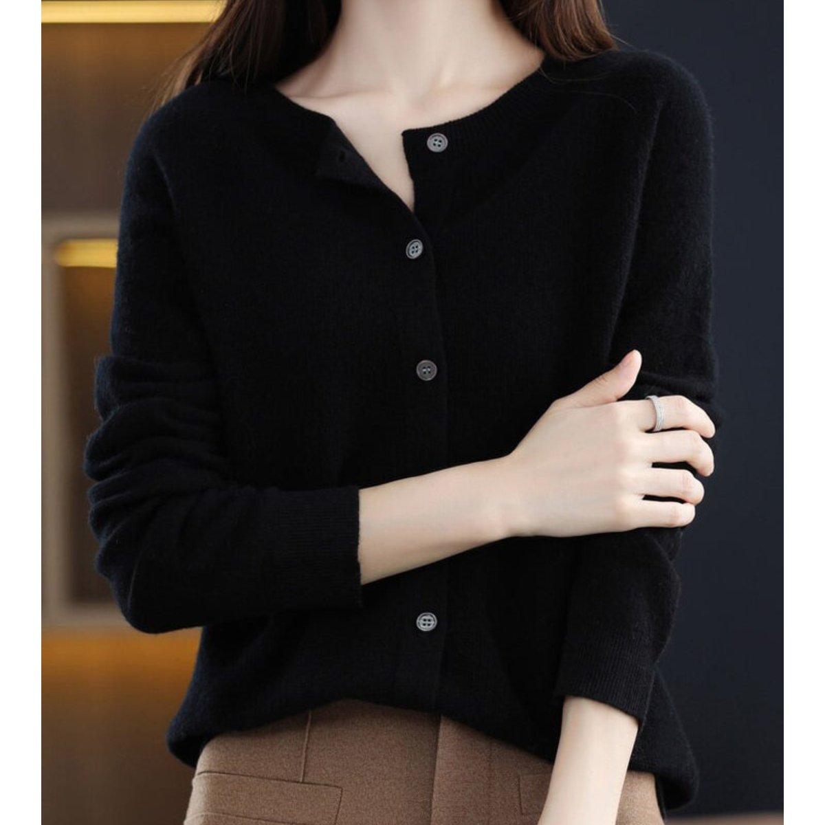 Karine - Cardigan Élégant Boutonné Col Rond