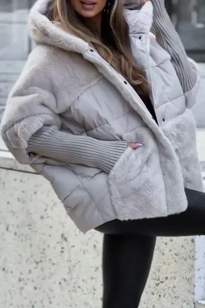 Camille – Doudoune d’hiver femme avec col en fourrure et grande capuche