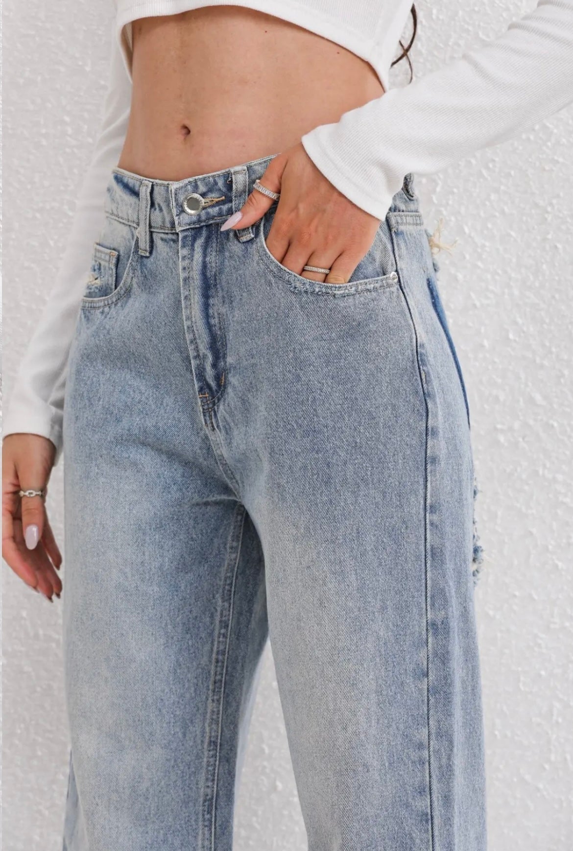 CLAIRE LYON | JEANS DÉCHIRÉS ANCIENNE POUR FEMMES
